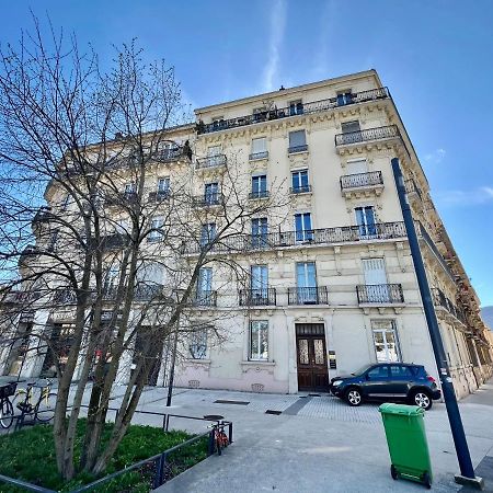 La Loge Parisienne 300M Gare Bastille Telepherique Grenoble Exterior foto